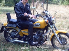 BikerBoy > MotorcyclingSeat